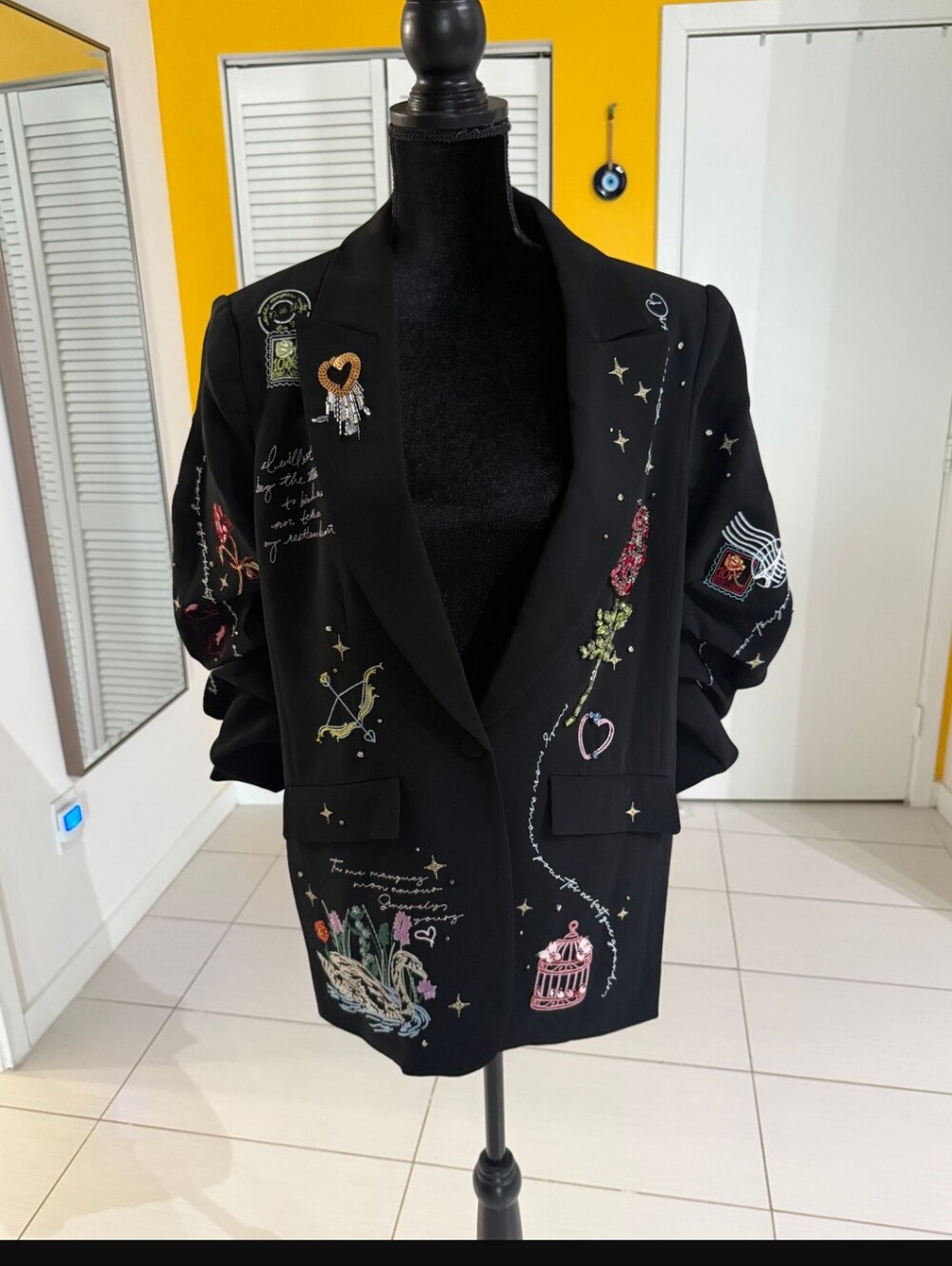 cinq a sept Black Embroidered Novelty Blazer